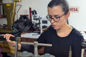 Bogotá: crea il tuo anello di smeraldo in un laboratorio