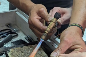 Bogotá: crea il tuo anello di smeraldo in un laboratorio