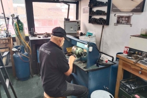 Bogota: Zaprojektuj własny pierścionek ze szmaragdem z mistrzem rzemiosła