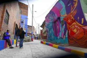 Bogotá: Egipto Graffiti Tour with Local Guide