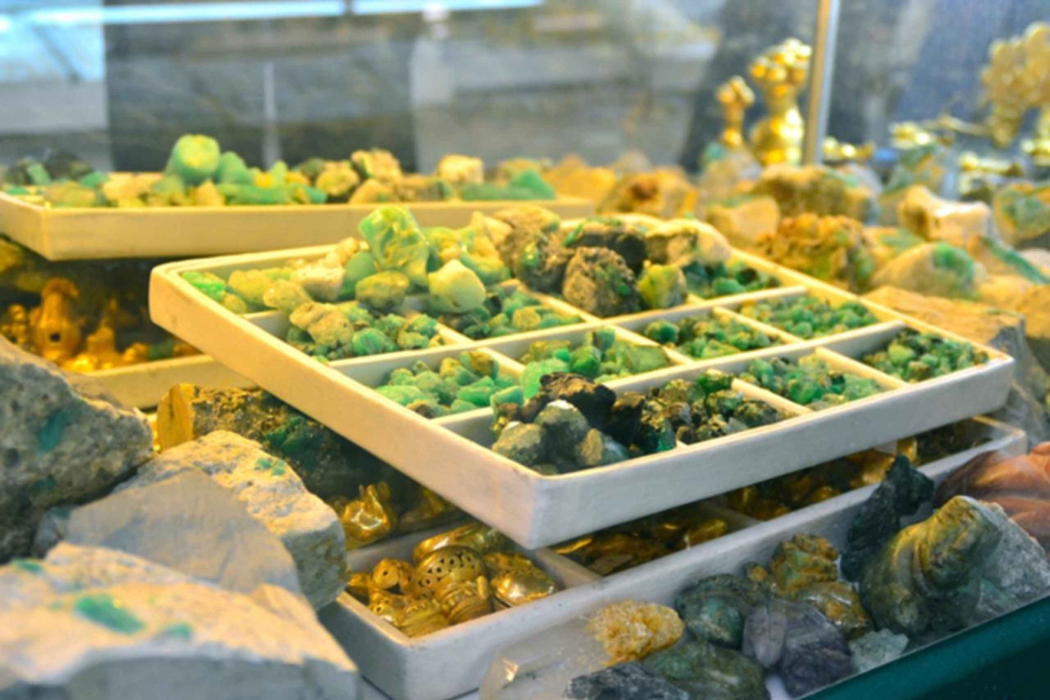 БОГОТА: Тур и мастер-класс 'Изумрудное кольцо - драгоценность Колумбии