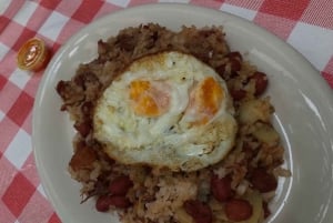 ボゴタフードエクスペリエンス：文化と料理のツアー