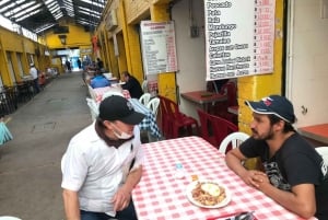 ボゴタフードエクスペリエンス：文化と料理のツアー