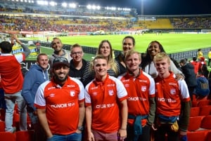 Tour de fútbol en Bogotá con tickets de entrada y experiencia previa al partido