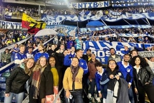 Bogotà: Tour del calcio con biglietti e birra illimitata