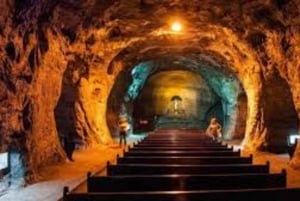 BOGOTA: Fra skyene til jorden, tur til Monserrate og saltkatedralen