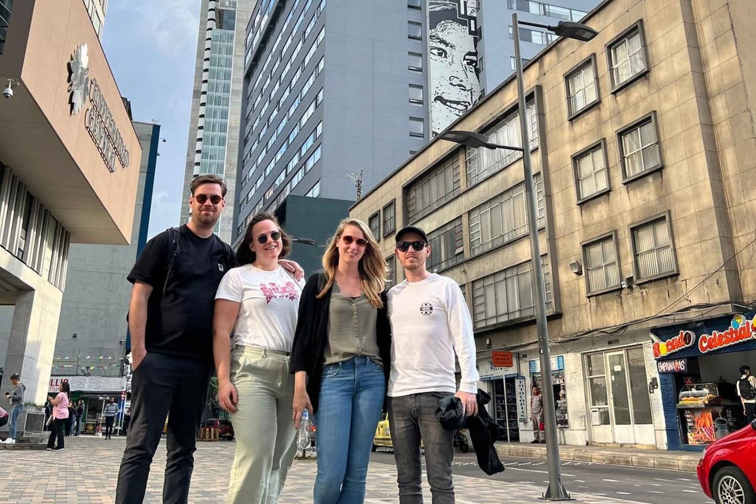 Bogotá: Graffiti Tour el mejor recorrido de arte urbano: Graffiti Tour el mejor recorrido de arte urbano