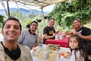 Bogotá: Guided 5-Hour Coffee Farm Tour