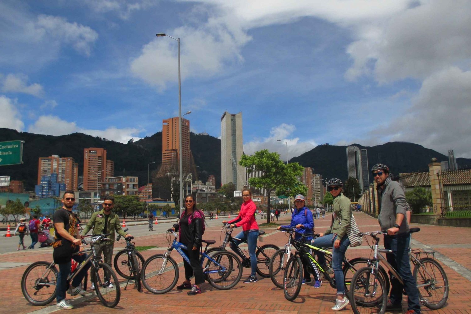 Bogotá: Visita guiada en bicicleta