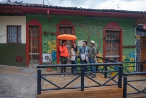 Bogotá: Tour gastronómico callejero guiado con más de 10 degustaciones