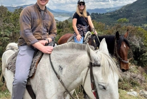 Bogota: Mit dem Pferd durch die östlichen Hügel reiten