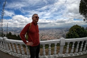 Bogotá: La Candelaria, Gold Museum, & Guadalupe Hill Tour