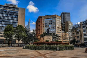 ボゴタ：ガイド付き必見スポットウォーキングツアー