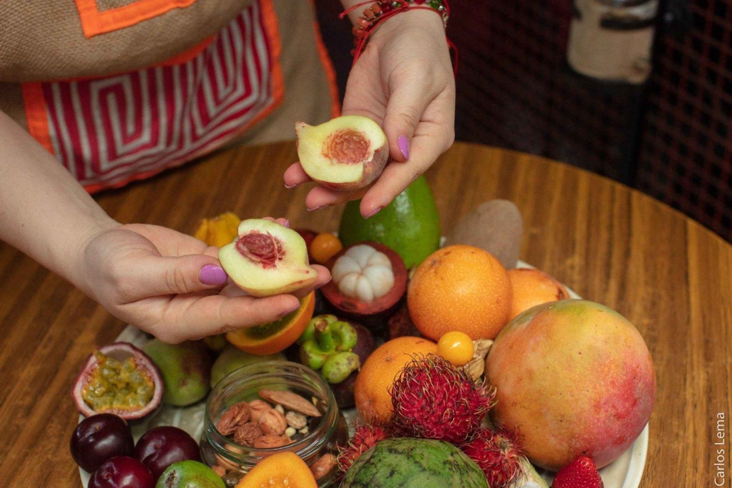 Bogotá: Recorrido de Frutas por el Mercado de Paloquemao