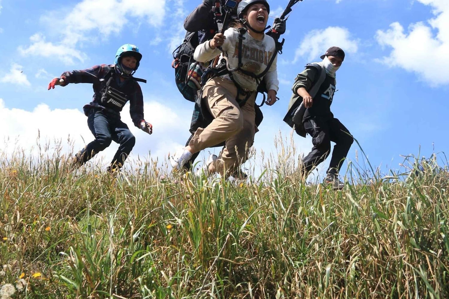 Bogota: Paragliding Flight Ticket in Guatavita