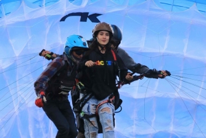 Bogota: Paragliding Flight Ticket in Guatavita