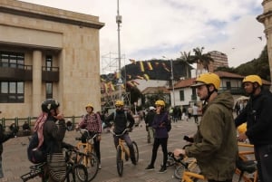 Bogotá: Shared Bike Tour