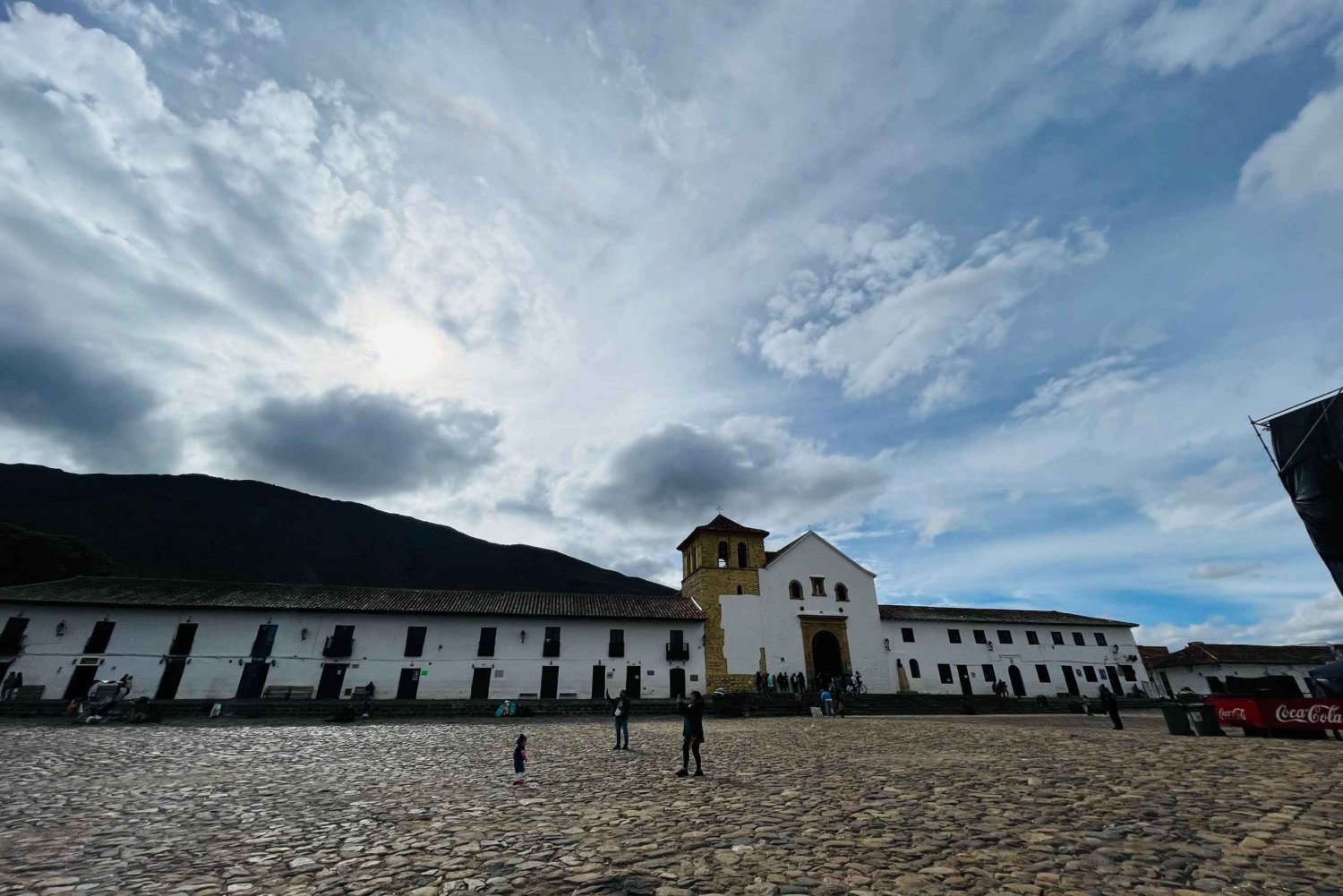 BOGOTA: Wycieczka do Villa de Leyva, Ráquira, Pozos Azules i Puente de Boyacá