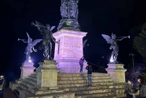 BOGOTA: Tour durch Villa de Leyva, Ráquira, Pozos Azules und Puente de Boyacá