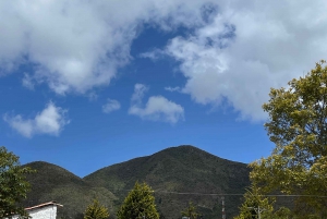 Da Bogotà: Tour guidato della laguna e del villaggio di Guatavita