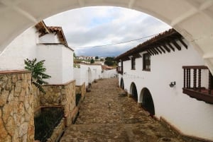 Guatavita: Tour a la Laguna de Guatavita, el Pueblo y Casa Loca