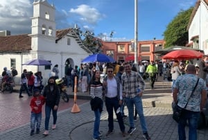 Bogotá: True Colombian Walking Tour + Local Snacks