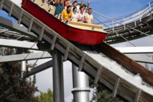 Bogotá: Besök nöjesparken Salitre Mágico med mat!