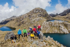 ブカラマンガ：ブカラマンガ発サンターバン高原へのプライベートツアー