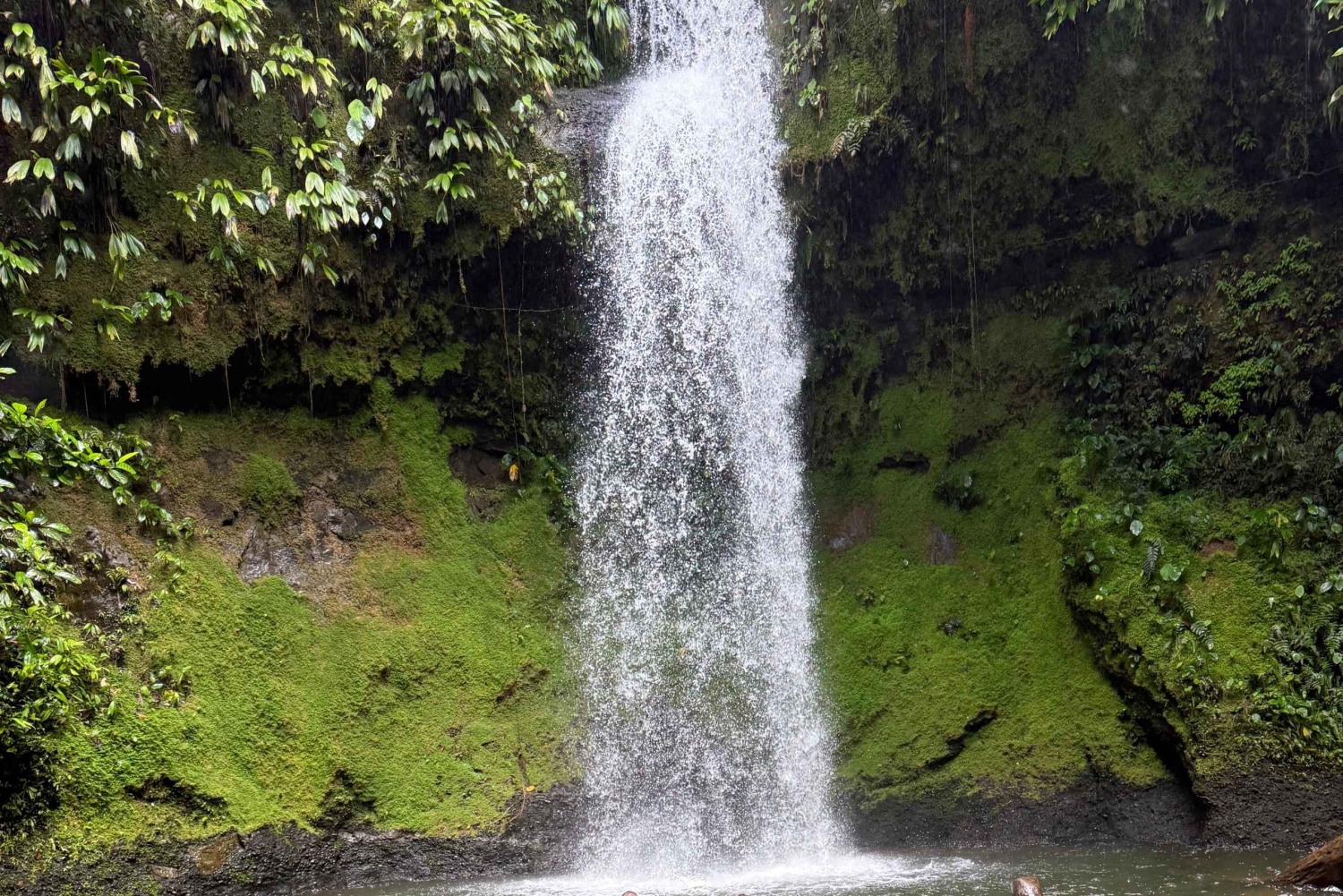 Cali: Day trip to San Cipriano. Adventure in rivers, little witches, and waterfalls