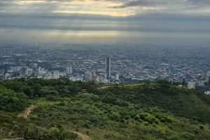 Cali: Guidet oppstigning til de tre korsenes høyde