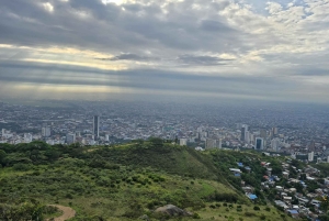 Cali: Guidet oppstigning til de tre korsenes høyde