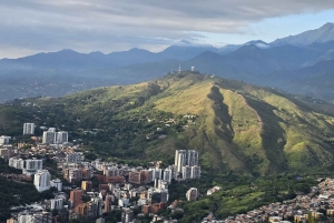 Cali: Guidet oppstigning til de tre korsenes høyde