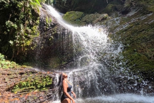 Экскурсия на водопад Кали Ривер (Панче)