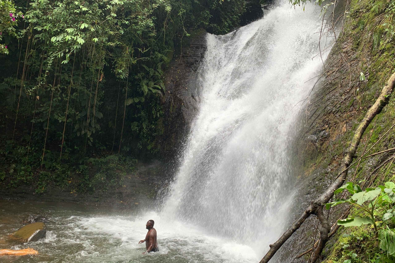 Cali: Tour della cascata del fiume Pance - Chorrera del Indio