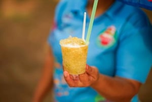 Cali: Walking tour of the historic center