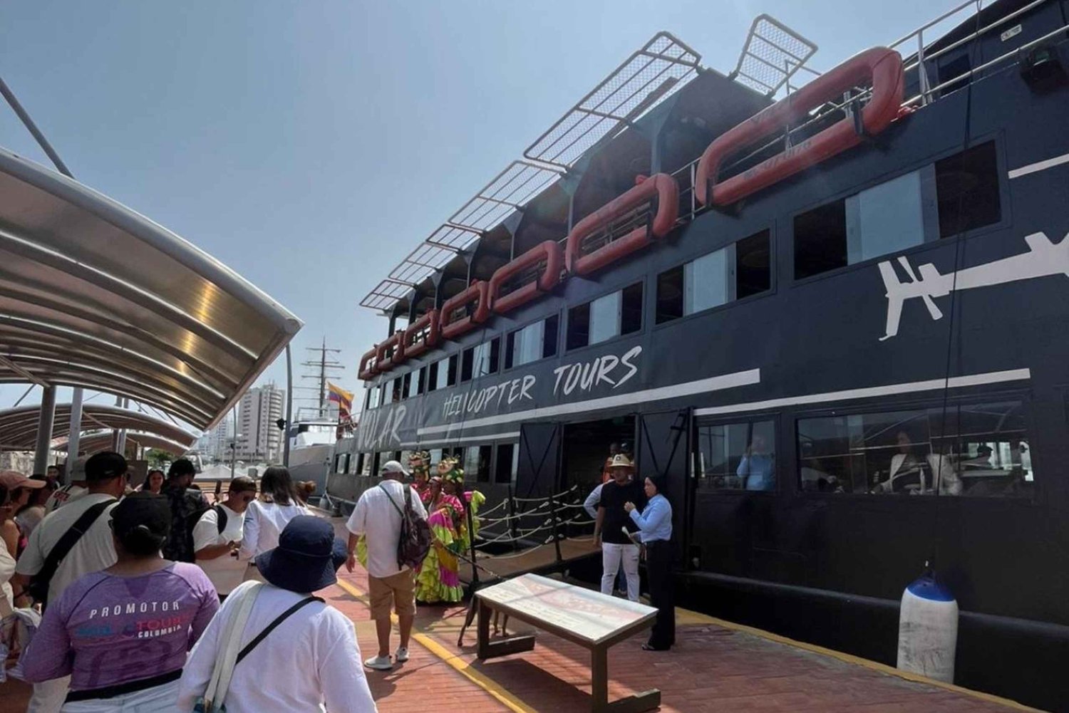 Carthagène : Barco Volar 3 étages avec nuit blanche et dîner