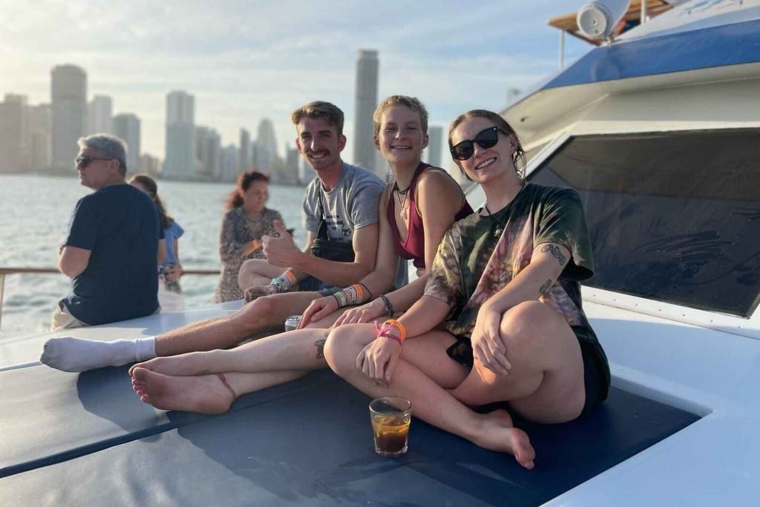 Картахена: кулинарный опыт из 4 блюд на борту катамарана