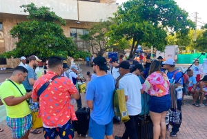 Cartagena: Excursión a 5 islas en barco con almuerzo y snorkel