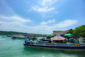 Cartagena: tour delle 5 isole del Rosario con snorkeling e pranzo