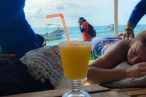 Cartagena: tour delle 5 isole del Rosario con snorkeling e pranzo