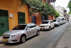Cartagena: Airport Transfer to/from Urban Area Hotels