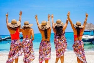 CARTAGENA MANTAS BEACH CLUB/DAYPASS / PASADIA ROSARIO ISLAND
