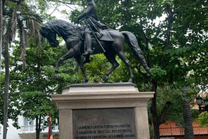 Картахена: ДВУЯЗЫЧНАЯ ЭКСКУРСИЯ ПО ГОРОДУ + ЗАМОК САН-ФЕЛИПЕ и Старый город