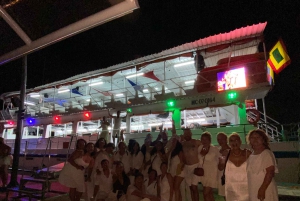 Cartagena: Buffet e serata di festa, cocktail in barca a vela nella baia