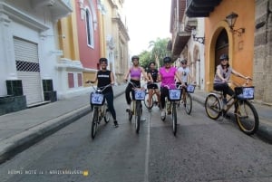 Cartagena op de fiets: geschiedenis, cultuur en meer binnen de muur
