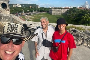 Cartagena op de fiets: geschiedenis, cultuur en meer binnen de muur