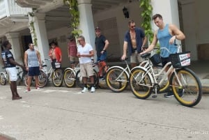 Cartagena op de fiets: geschiedenis, cultuur en meer binnen de muur