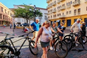 Cartagena op de fiets: geschiedenis, cultuur en meer binnen de muur