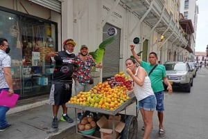 Cartagena by Bike: History, Culture and More Inside the Wall