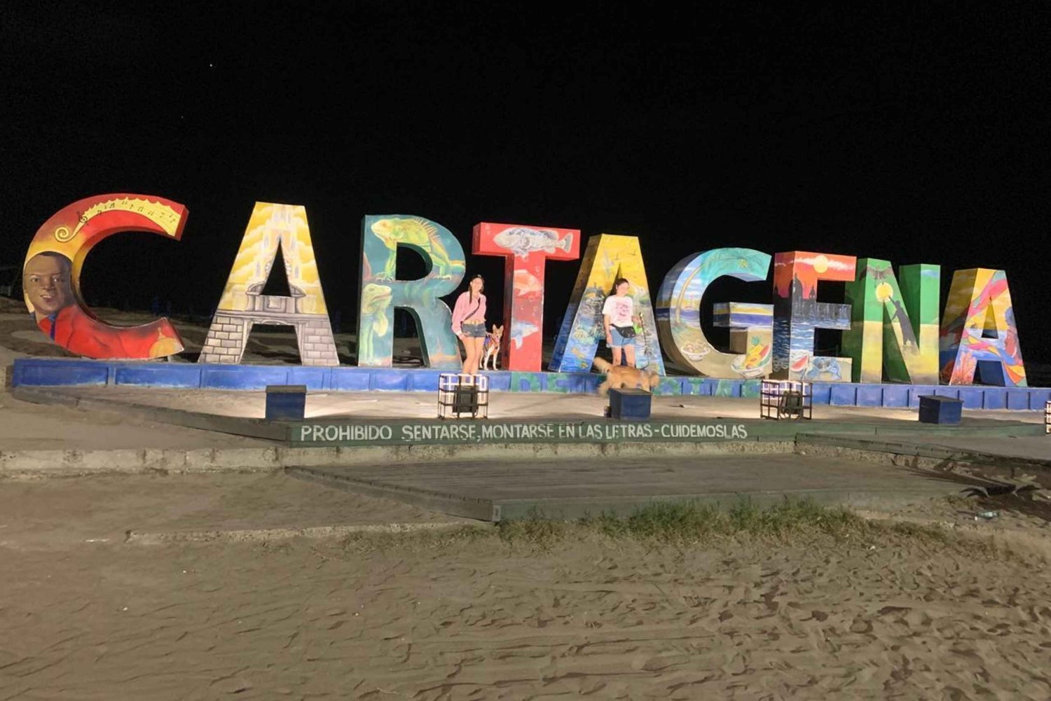 Cartagena bij nacht: geschiedenis, cultuur en panoramische uitzichten